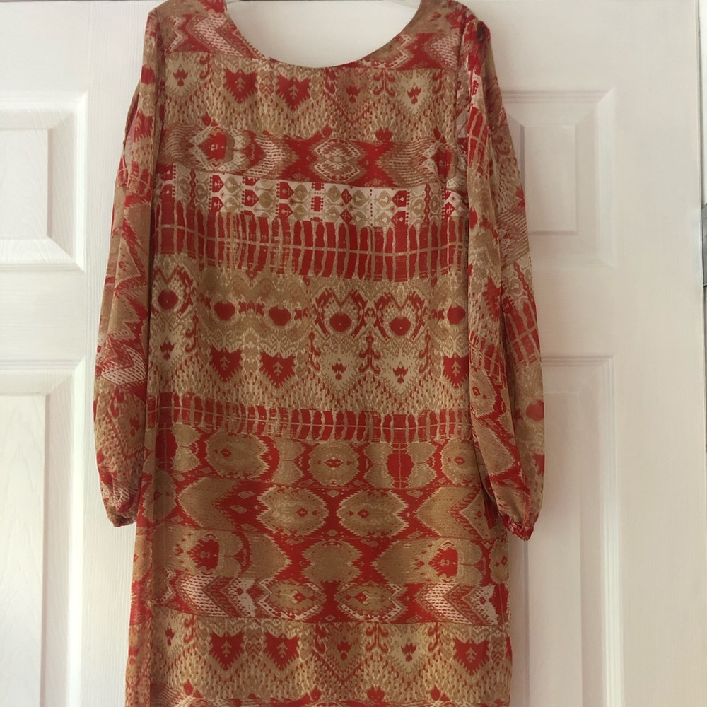 Sweet Storm cold shoulder printed shift dress